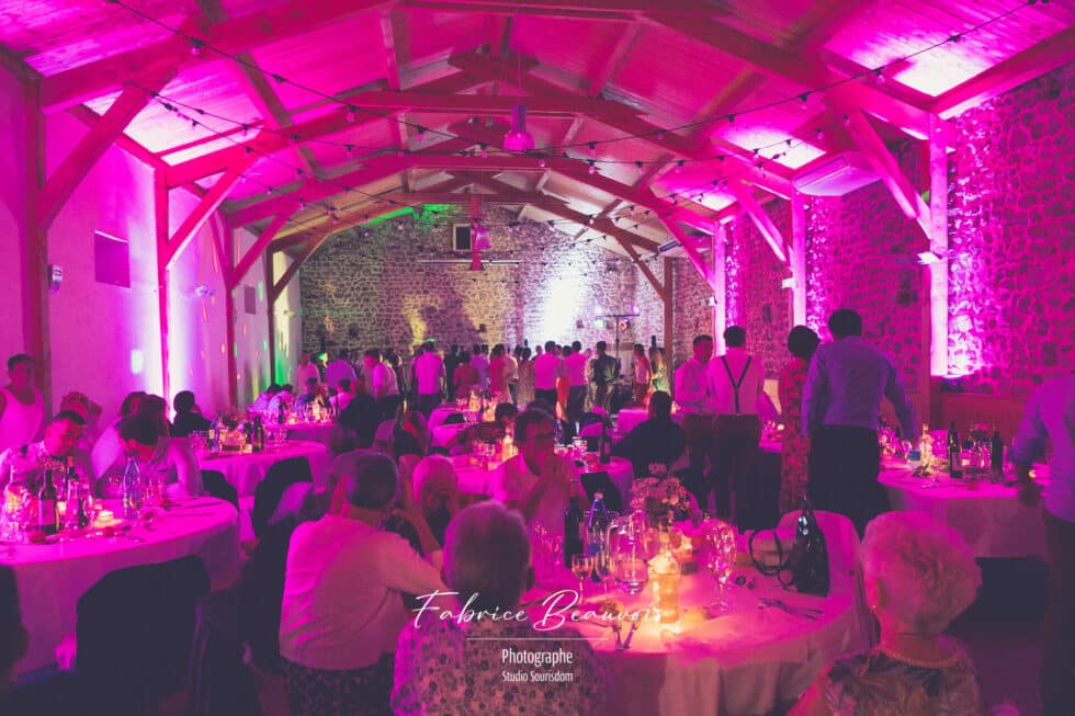 La salle de réception en version rose bonbon !